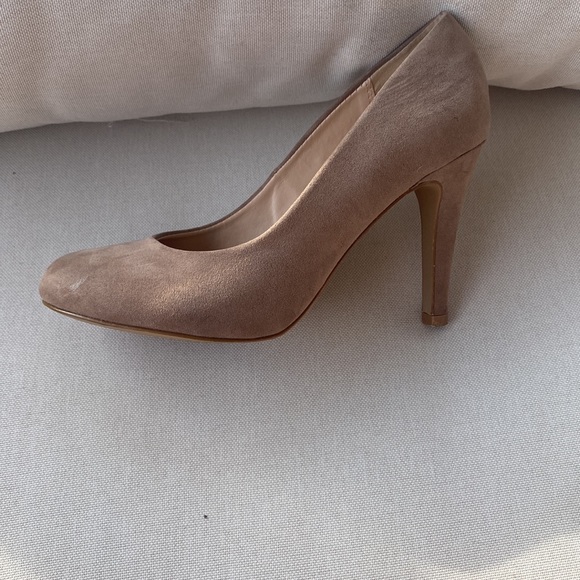 Nude heels - Picture 2 of 2